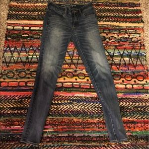 American eagle skinny jeans.